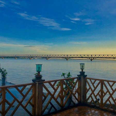 Excel River View Янгон Екстер'єр фото