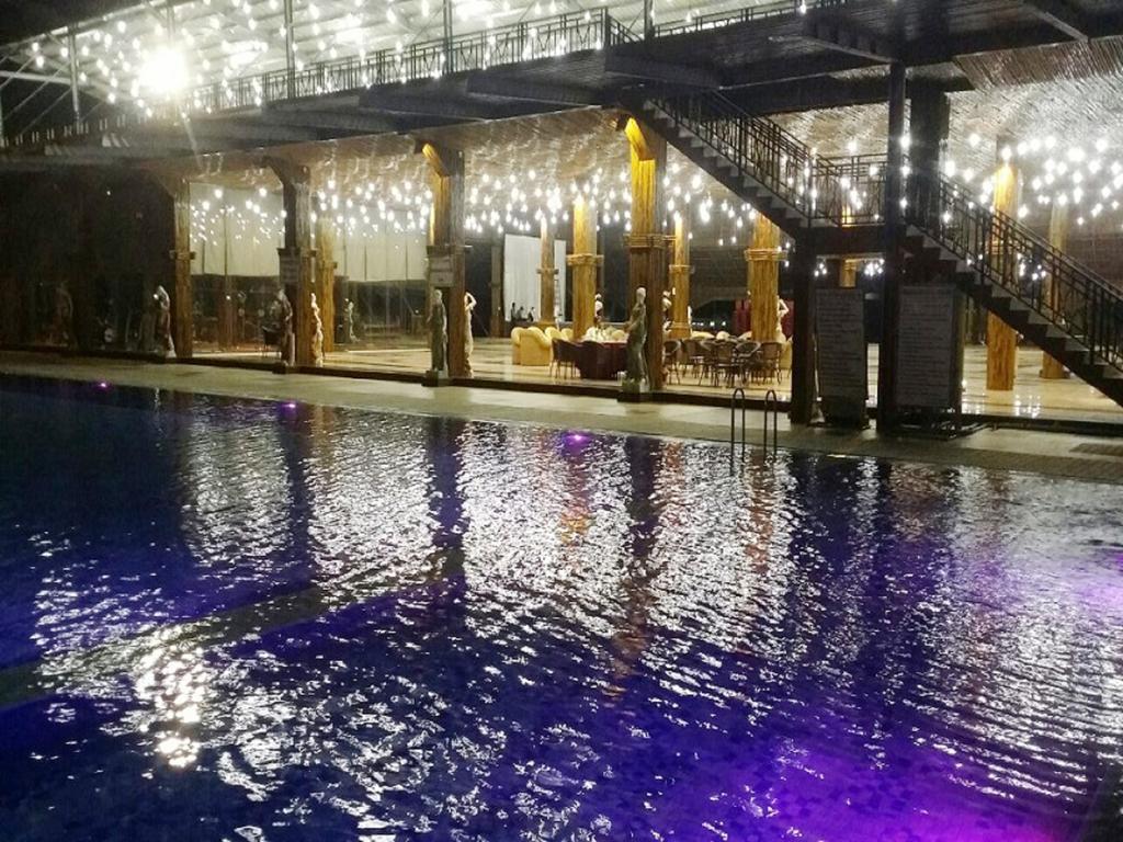 Excel River View Янгон Екстер'єр фото